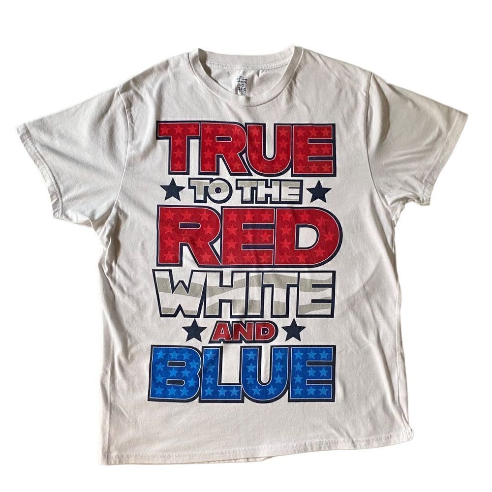 Woman’s PatrioticShort Sleeve T-shirt XL